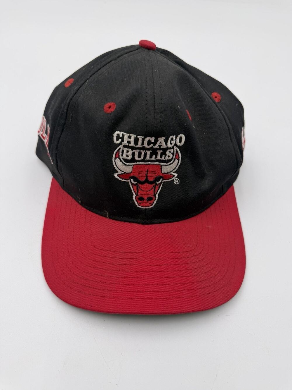 NOS Vintage 1990s Chicago Bulls Back Talk Twins Enterprise Snapback Hat NBA